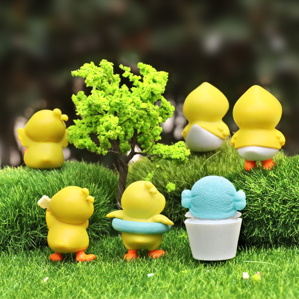 Kamiuzzly Cute Cartoon Yellow Duck Figurine - Mini Desk Decor, Office