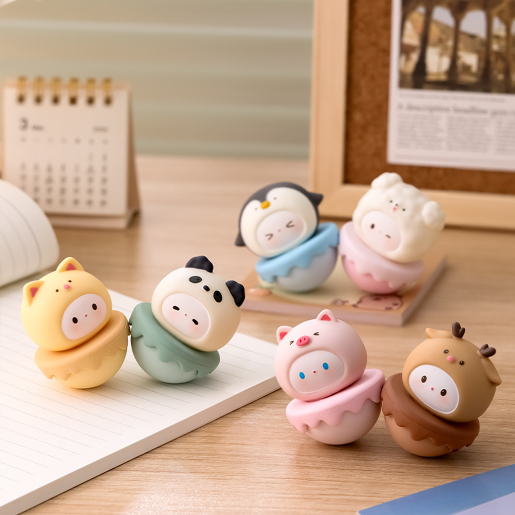 Kamiuzzly Cute Wobbly Figure - Stress Relief Desk Toy, Kawaii Office & Home Decoration